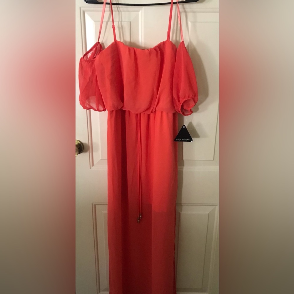 City Triangles off shoulder orangish dress Size M NWT - Picture 1 of 5